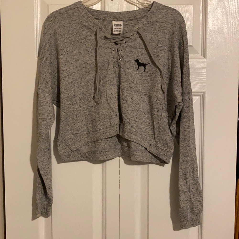 VS PINK cropped shirt